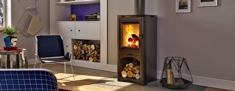 Печь-камин в доме