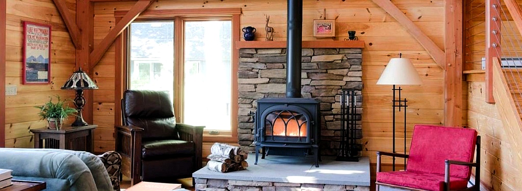 Чем топить камин