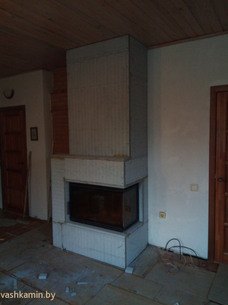 Romotop HEAT R/L 2g S 70.44.33.13 - каминная топка угловая с гнутым стеклом