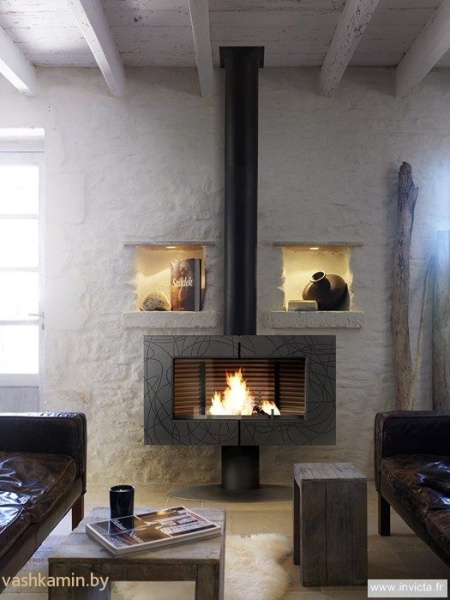 Печь камин Symphonia Invicta